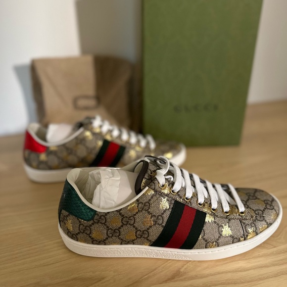 Gucci Women’s Ace Supreme Bees - Picture 3 of 9